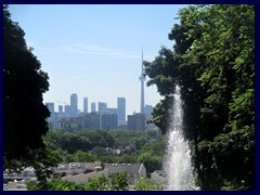 Casa Loma 092